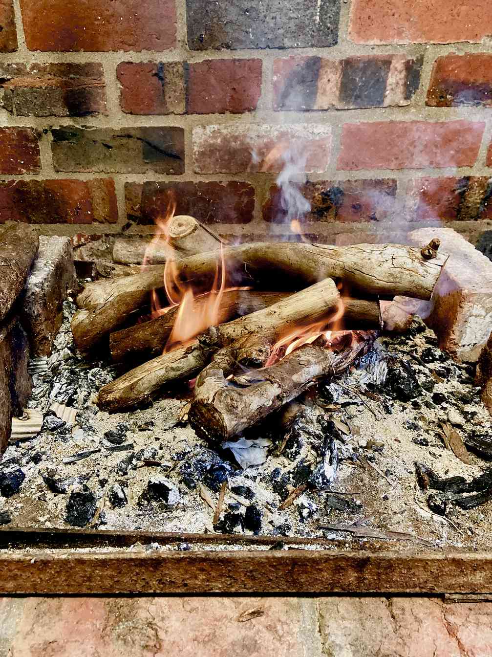 BBQ fire pit